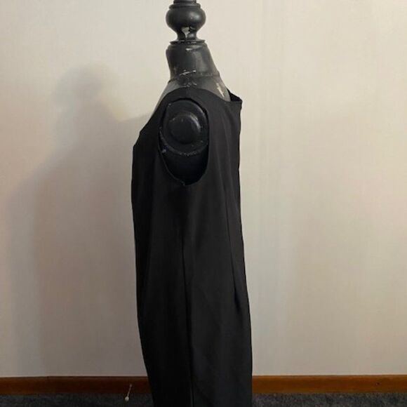 Danny & Nicole Black sleeveless dress with Black/White jacket, size 18W - Picture 5 of 8